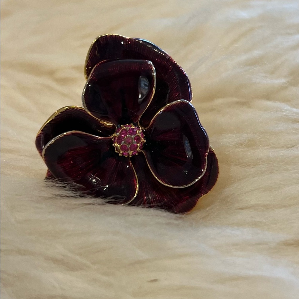 Kenneth J Lane Flower Ring